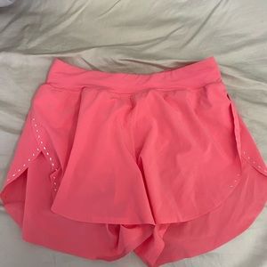Lululemon find your pace shorts